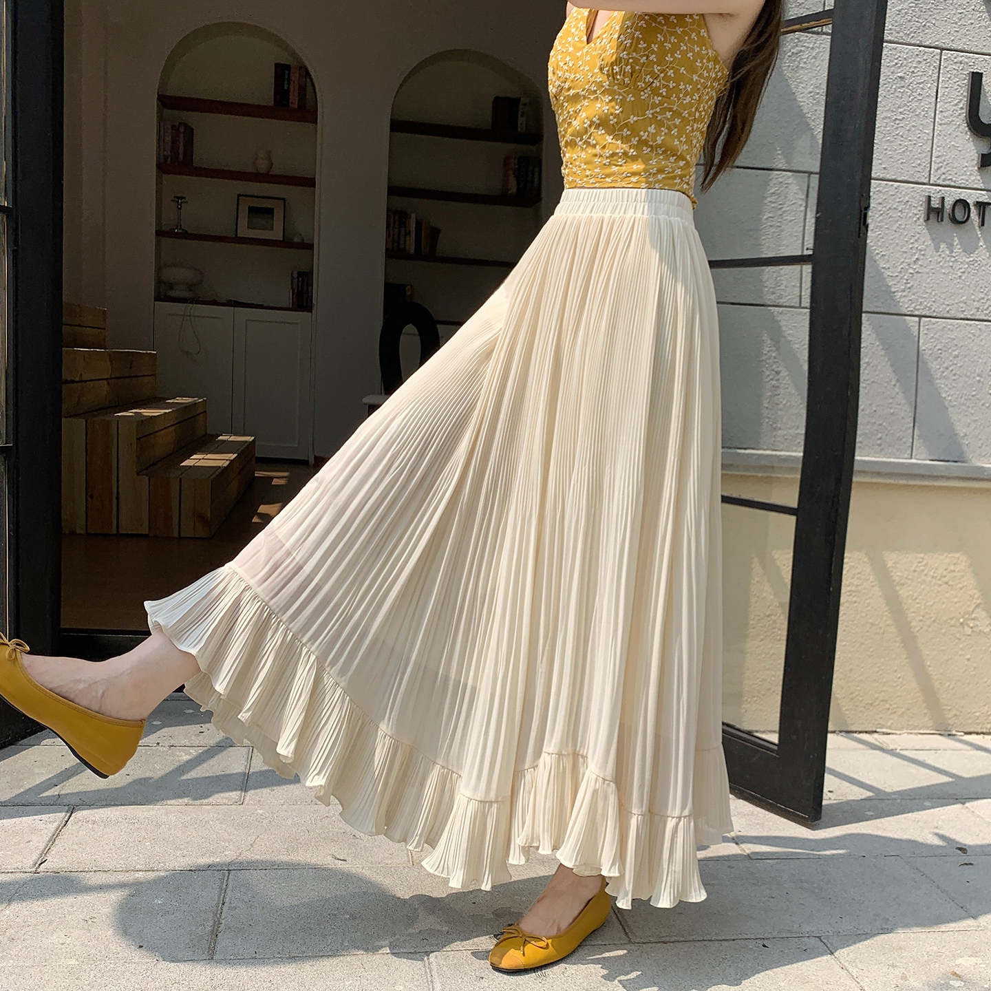Women Summer 2026 Chiffon Pleated A-Line Long Skirt with Ruffle Detail