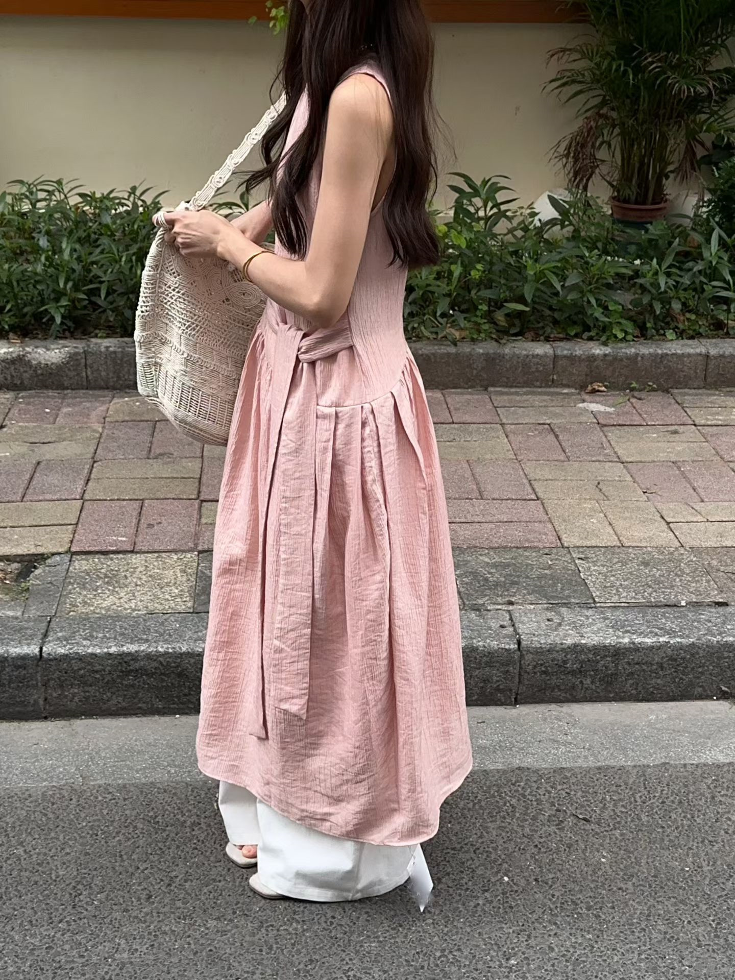 Sweet Sleeveless Round Neck A-Line Midi Dress with Side Waist Tie - Style d07a05 - Image 3