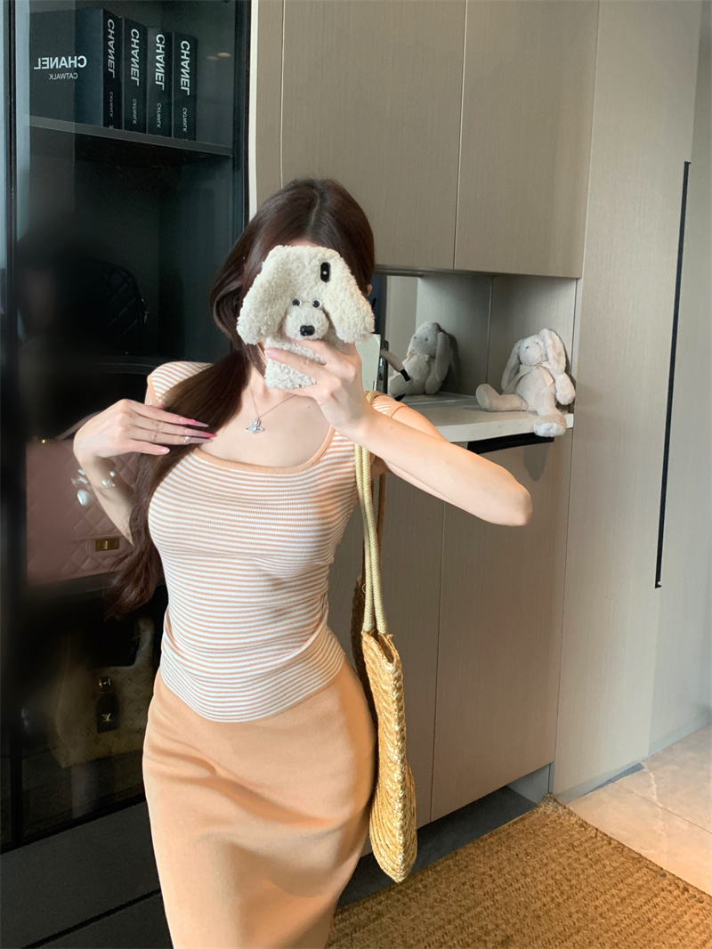 New Versatile Solid Color Knit Two-Piece Skirt Set for Women