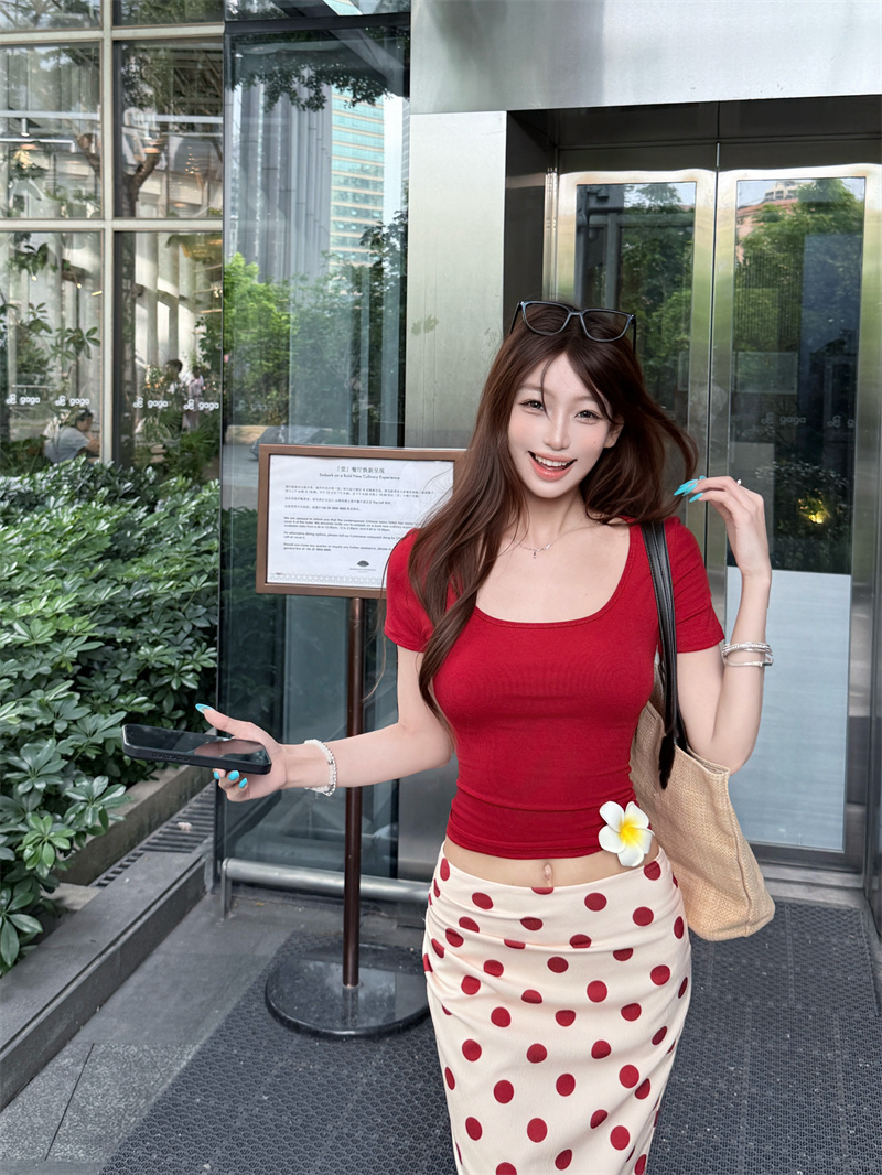 Women's Summer Retro Polka Dot Short Sleeve Top and Skirt Two-Piece Set - Image 2