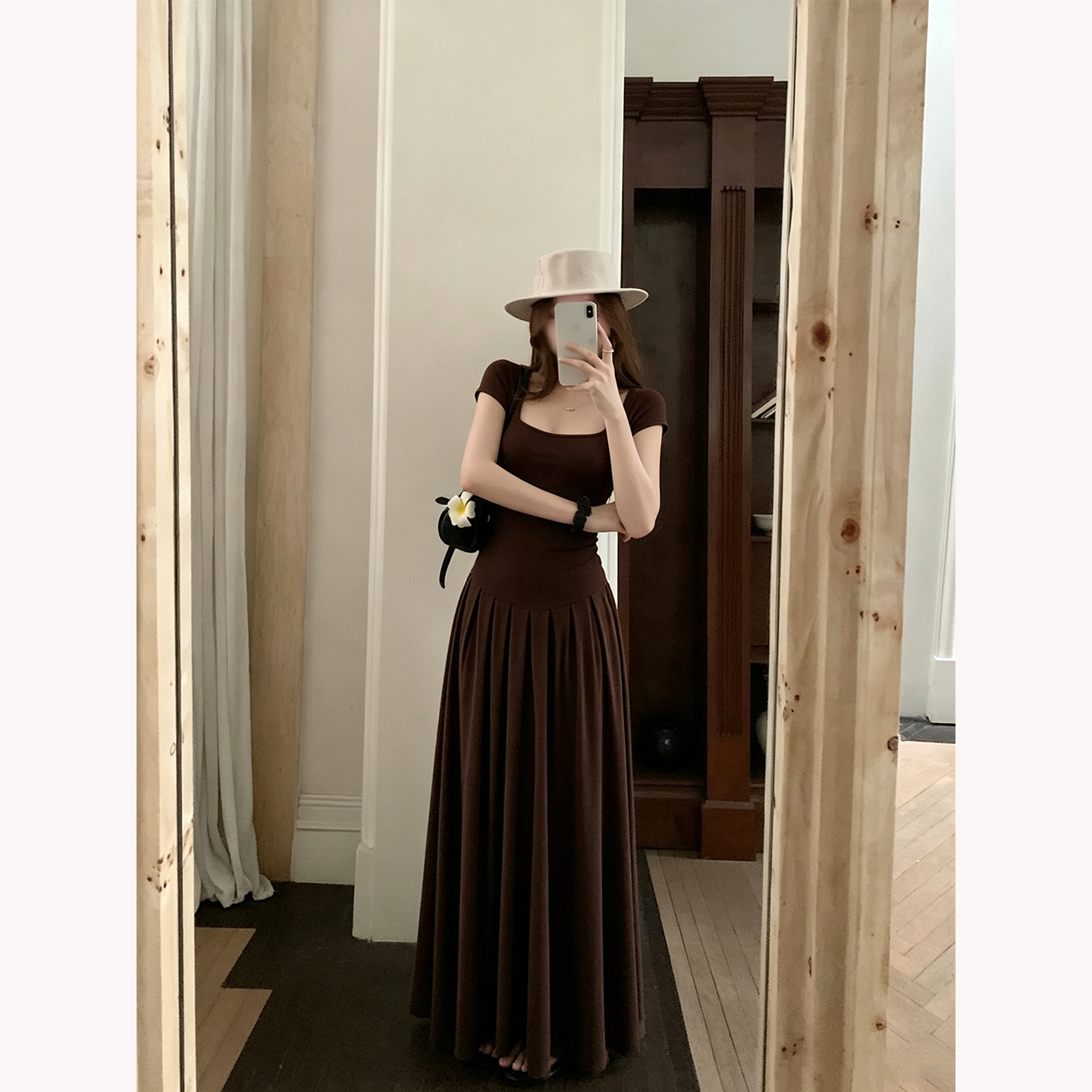 Sweet Square Neck Fitted A-Line Long Dress - Image 4
