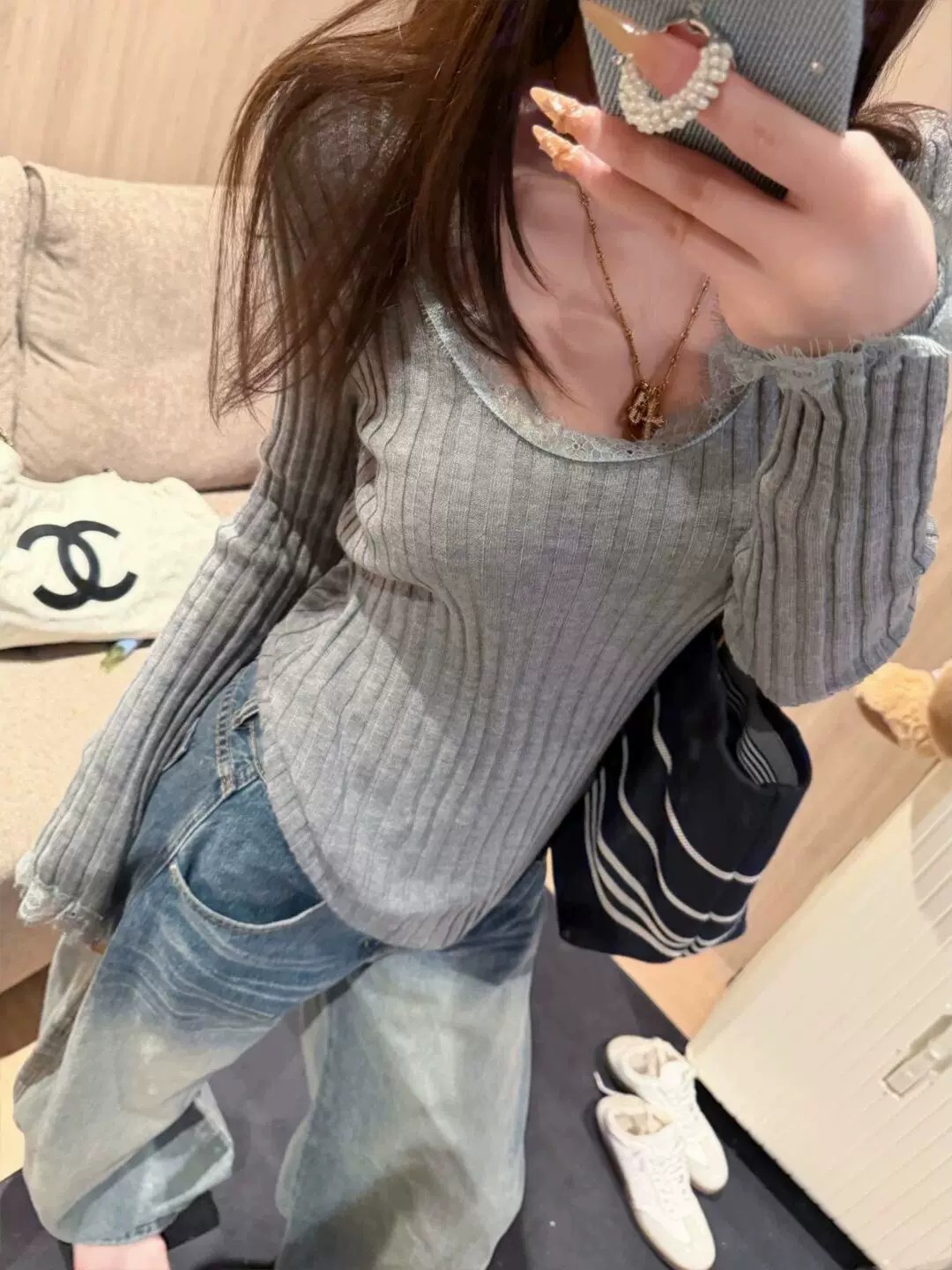 Korean Style Lace Trim U-Neck Long Sleeve Knit Sweater for Women Fall Elegant Base Layer Top - Image 4